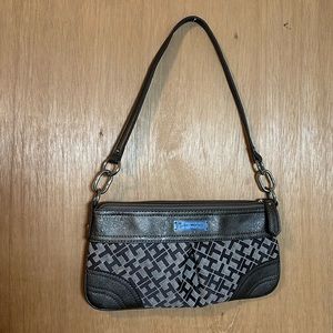 Tommy Hilfiger handbag. Used
